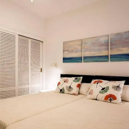 Apartament Tropical - La Caleta *